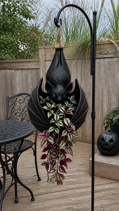 Gloom & Bloom Bat Planter 🦇